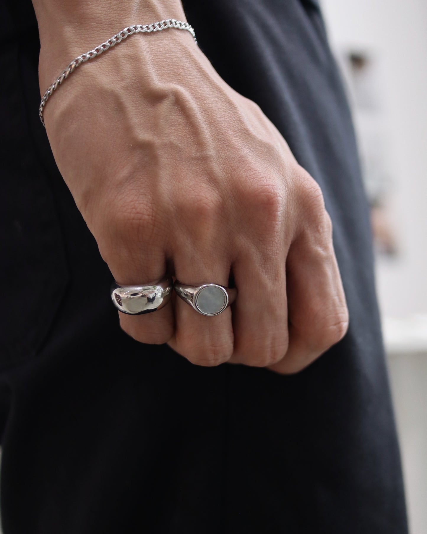 white circle shell ring