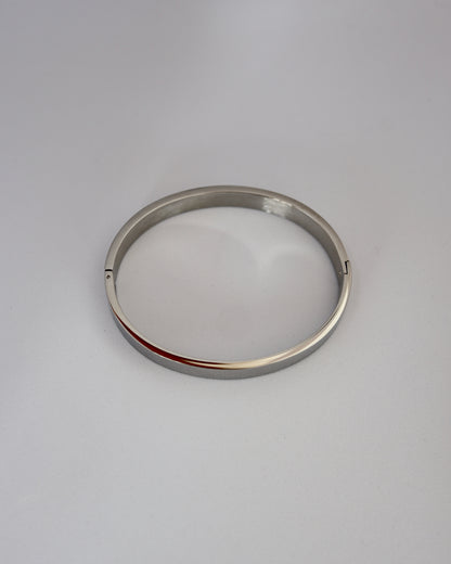 thick lock bangle