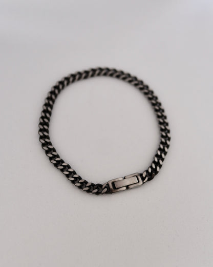 flat chain black bracelet