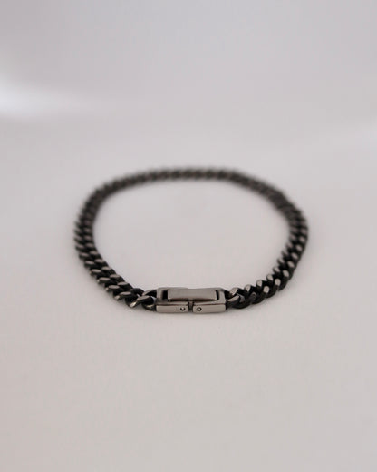 flat chain black bracelet