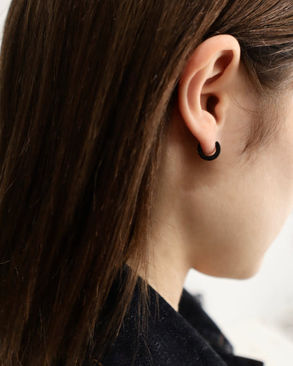 simple hoop pierce