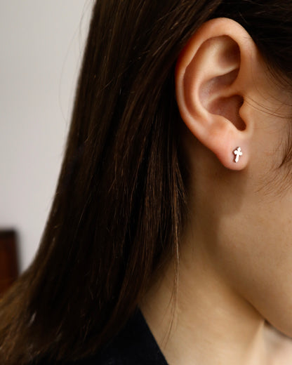 cross small pierce