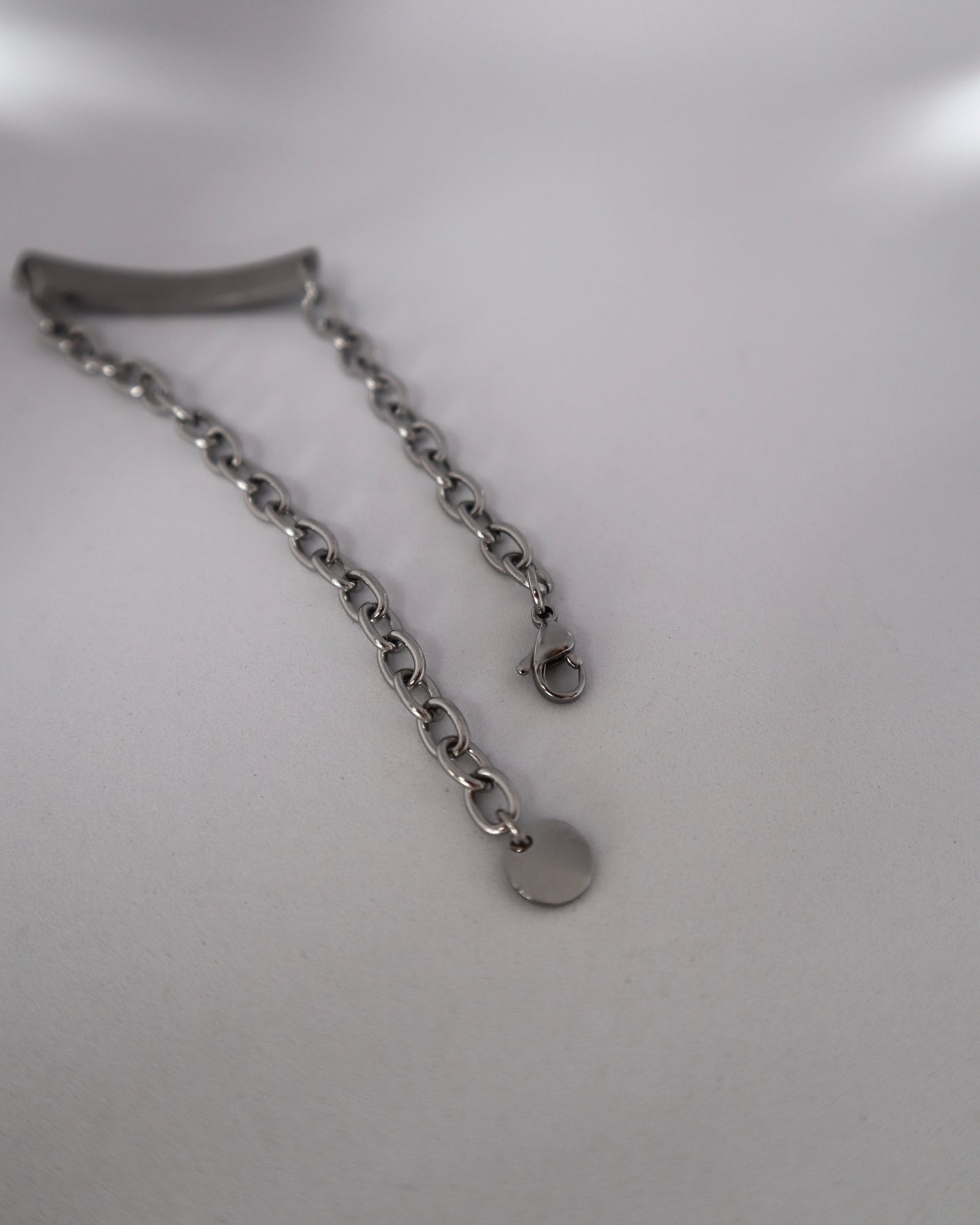 plate chain bracelet