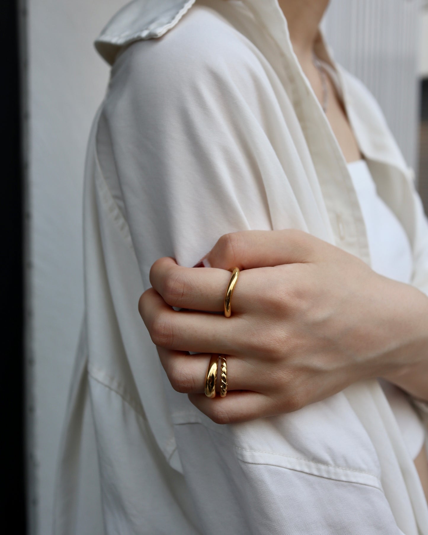 two line asymmetry ring
